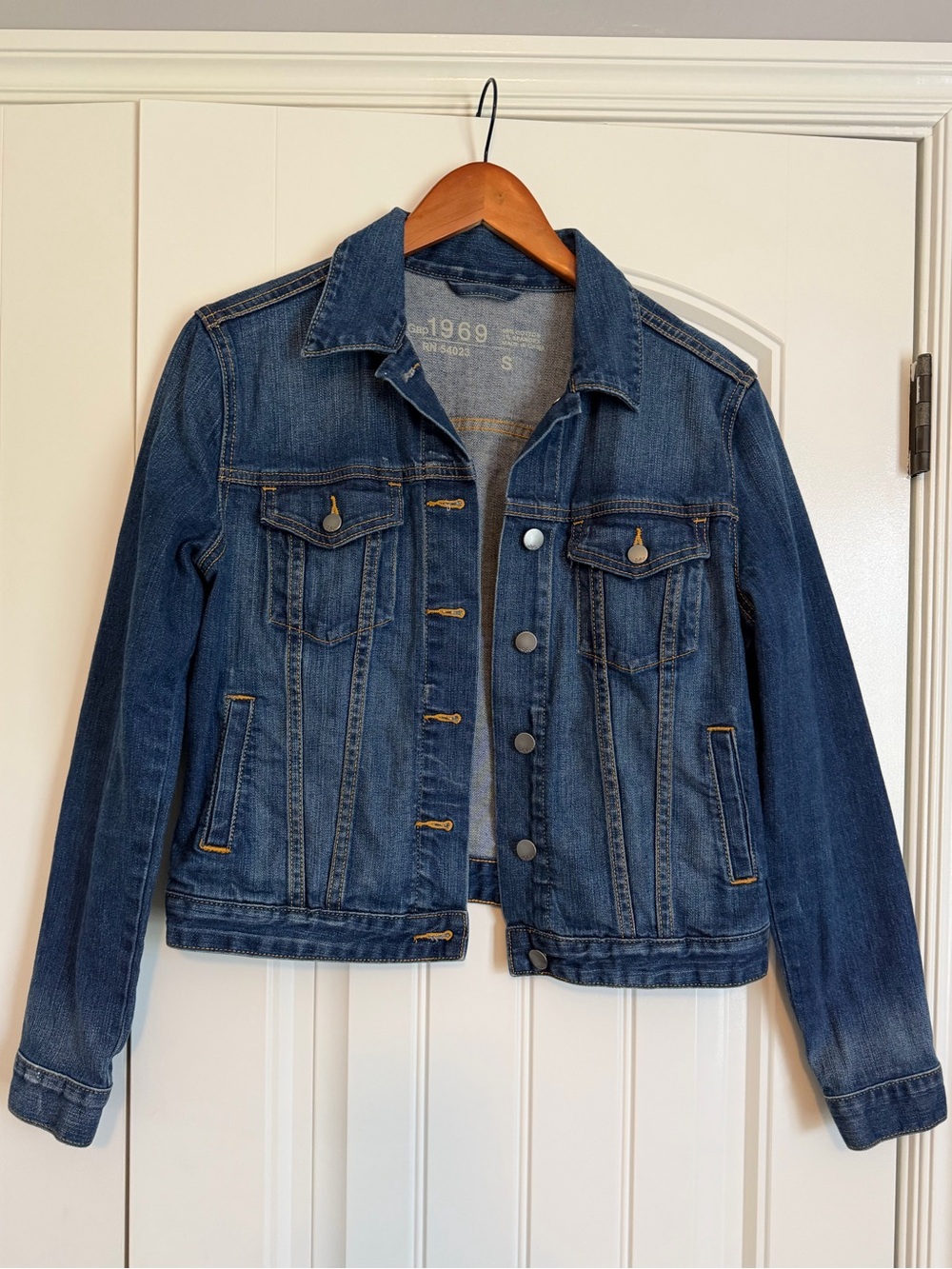 Gap 1969 y2k Classic Women's Blue Denim Jean Jacket Size S